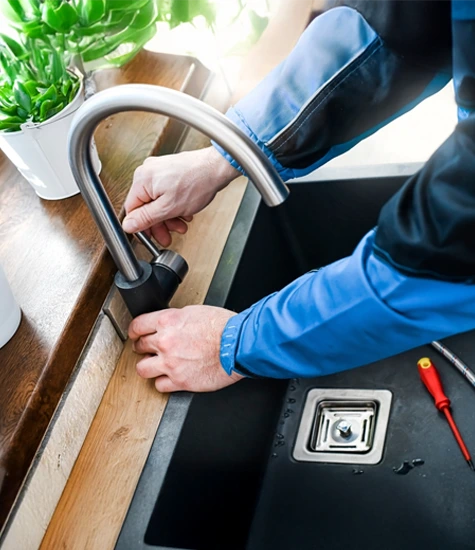Sink pipe repairing